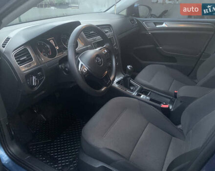 Синий Фольксваген Гольф, объемом двигателя 1.4 л и пробегом 192 тыс. км за 9850 $, фото 27 на Automoto.ua