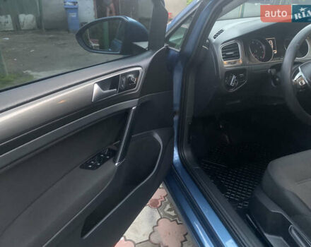 Синий Фольксваген Гольф, объемом двигателя 1.4 л и пробегом 192 тыс. км за 9850 $, фото 28 на Automoto.ua