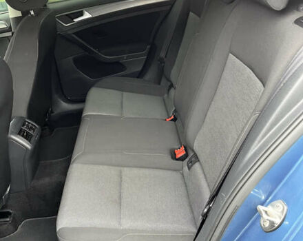 Фольксваген Гольф 2013 в Хмельницком на Automoto.ua Синий Фольксваген Гольф, объемом двигателя 1.97 л и пробегом 251 тыс. км за 11900 $, фото 24 на Automoto.ua