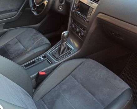 Фольксваген Гольф 2013 в Киеве на Automoto.ua Синий Фольксваген Гольф, объемом двигателя 1.4 л и пробегом 160 тыс. км за 11600 $, фото 5 на Automoto.ua