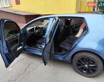 Синий Фольксваген Гольф, объемом двигателя 1.39 л и пробегом 194 тыс. км за 14000 $, фото 4 на Automoto.ua