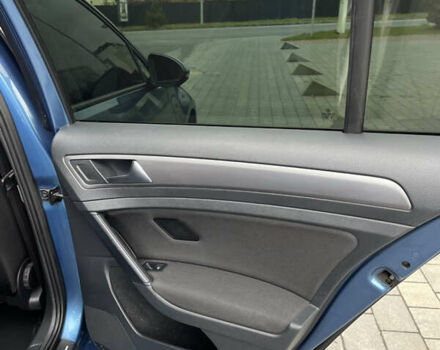 Фольксваген Гольф 2013 в Хмельницком на Automoto.ua Синий Фольксваген Гольф, объемом двигателя 1.97 л и пробегом 251 тыс. км за 11900 $, фото 21 на Automoto.ua