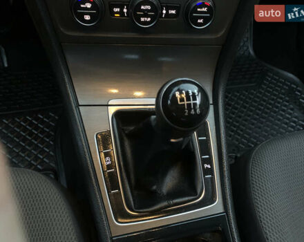 Синий Фольксваген Гольф, объемом двигателя 1.4 л и пробегом 192 тыс. км за 9850 $, фото 17 на Automoto.ua