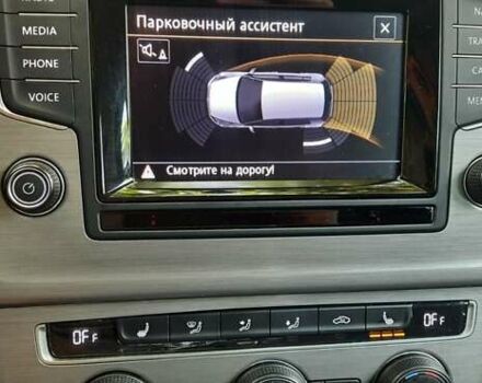 Синій Фольксваген Гольф, об'ємом двигуна 1.6 л та пробігом 228 тис. км за 13600 $, фото 14 на Automoto.ua