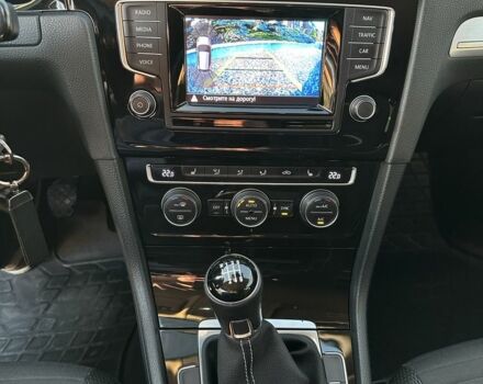 Синий Фольксваген Гольф, объемом двигателя 1.6 л и пробегом 246 тыс. км за 11600 $, фото 15 на Automoto.ua