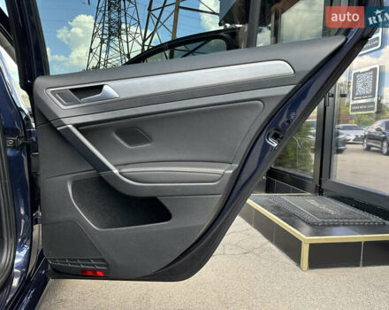 Синій Фольксваген Гольф, об'ємом двигуна 1.8 л та пробігом 119 тис. км за 15100 $, фото 20 на Automoto.ua