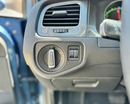 Синій Фольксваген Гольф, об'ємом двигуна 1 л та пробігом 62 тис. км за 8500 $, фото 18 на Automoto.ua