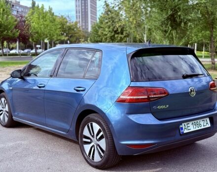 Синий Фольксваген Гольф, объемом двигателя 0 л и пробегом 180 тыс. км за 8800 $, фото 3 на Automoto.ua