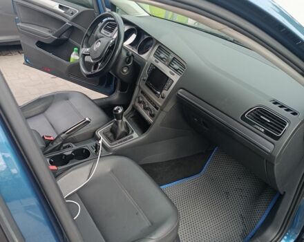 Фольксваген Гольф 2015 в Могилев-Подольском на Automoto.ua Синий Фольксваген Гольф, объемом двигателя 0 л и пробегом 140 тыс. км за 10500 $, фото 5 на Automoto.ua