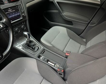 Синий Фольксваген Гольф, объемом двигателя 0 л и пробегом 114 тыс. км за 9600 $, фото 13 на Automoto.ua