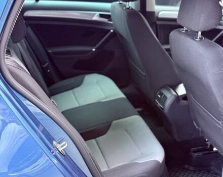 Синий Фольксваген Гольф, объемом двигателя 0 л и пробегом 180 тыс. км за 8800 $, фото 7 на Automoto.ua