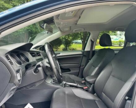 Синий Фольксваген Гольф, объемом двигателя 1.8 л и пробегом 74 тыс. км за 8100 $, фото 7 на Automoto.ua