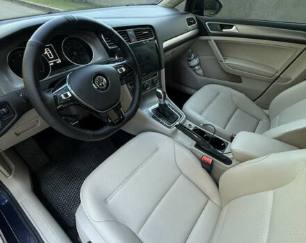 Синий Фольксваген Гольф, объемом двигателя 1.97 л и пробегом 262 тыс. км за 11700 $, фото 15 на Automoto.ua