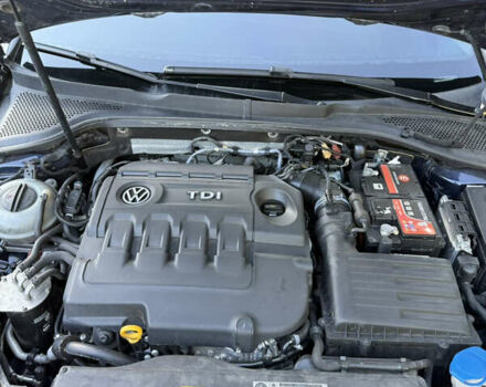 Синий Фольксваген Гольф, объемом двигателя 1.97 л и пробегом 262 тыс. км за 11700 $, фото 23 на Automoto.ua