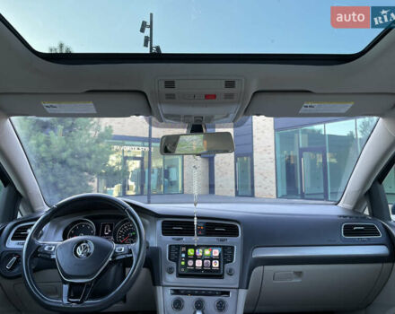 Синий Фольксваген Гольф, объемом двигателя 1.8 л и пробегом 92 тыс. км за 13500 $, фото 9 на Automoto.ua