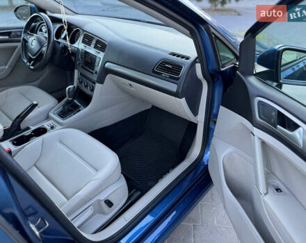 Синий Фольксваген Гольф, объемом двигателя 1.8 л и пробегом 92 тыс. км за 13500 $, фото 17 на Automoto.ua