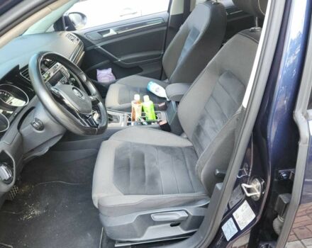 Синий Фольксваген Гольф, объемом двигателя 2 л и пробегом 72 тыс. км за 9065 $, фото 4 на Automoto.ua