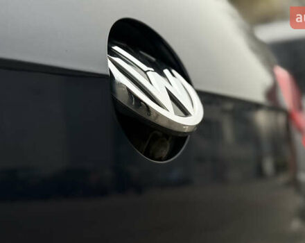 Синий Фольксваген Гольф, объемом двигателя 1.8 л и пробегом 185 тыс. км за 11250 $, фото 12 на Automoto.ua