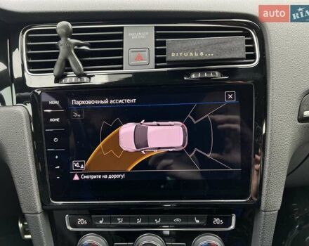 Синий Фольксваген Гольф, объемом двигателя 1.98 л и пробегом 41 тыс. км за 37777 $, фото 44 на Automoto.ua