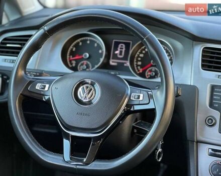 Синий Фольксваген Гольф, объемом двигателя 1.8 л и пробегом 158 тыс. км за 12900 $, фото 26 на Automoto.ua