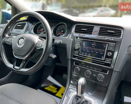 Синий Фольксваген Гольф, объемом двигателя 1.8 л и пробегом 105 тыс. км за 12999 $, фото 13 на Automoto.ua