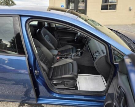 Синий Фольксваген Гольф, объемом двигателя 1.8 л и пробегом 61 тыс. км за 8000 $, фото 7 на Automoto.ua