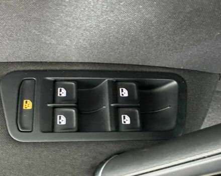 Синий Фольксваген Гольф, объемом двигателя 1.6 л и пробегом 217 тыс. км за 16950 $, фото 11 на Automoto.ua