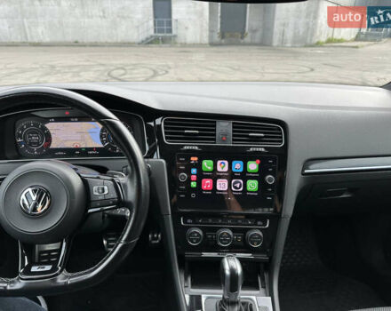 Фольксваген Гольф 2018 у Києві на Automoto.ua Синій Фольксваген Гольф, об'ємом двигуна 1.98 л та пробігом 160 тис. км за 26000 $, фото 12 на Automoto.ua