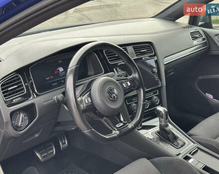 Фольксваген Гольф 2018 у Києві на Automoto.ua Синій Фольксваген Гольф, об'ємом двигуна 1.98 л та пробігом 160 тис. км за 26000 $, фото 10 на Automoto.ua
