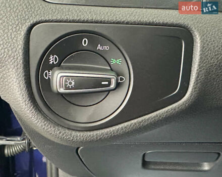 Синий Фольксваген Гольф, объемом двигателя 1.6 л и пробегом 217 тыс. км за 16950 $, фото 20 на Automoto.ua