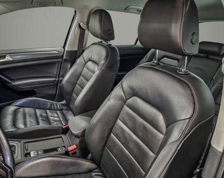 Синий Фольксваген Гольф, объемом двигателя 0 л и пробегом 115 тыс. км за 12300 $, фото 4 на Automoto.ua