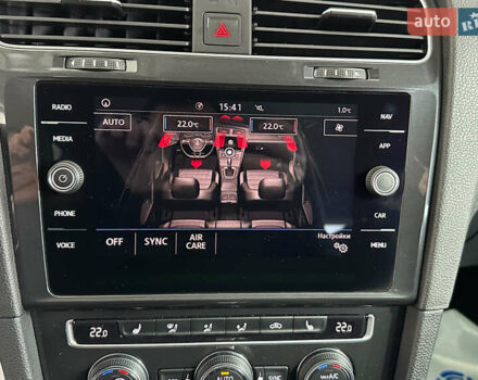 Синий Фольксваген Гольф, объемом двигателя 1.6 л и пробегом 217 тыс. км за 16450 $, фото 30 на Automoto.ua