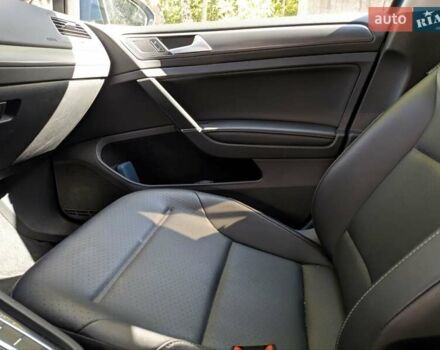 Синій Фольксваген Гольф, об'ємом двигуна 1.8 л та пробігом 95 тис. км за 18000 $, фото 23 на Automoto.ua