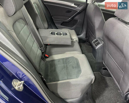 Синий Фольксваген Гольф, объемом двигателя 1.6 л и пробегом 217 тыс. км за 16950 $, фото 9 на Automoto.ua