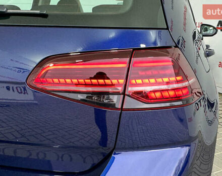 Синий Фольксваген Гольф, объемом двигателя 1.6 л и пробегом 217 тыс. км за 16950 $, фото 33 на Automoto.ua