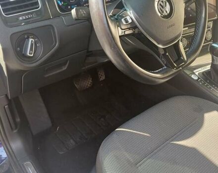 Фольксваген Гольф 2018 в Ужгороде на Automoto.ua Синий Фольксваген Гольф, объемом двигателя 0 л и пробегом 123 тыс. км за 13000 $, фото 1 на Automoto.ua