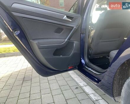 Синий Фольксваген Гольф, объемом двигателя 0 л и пробегом 47 тыс. км за 12500 $, фото 18 на Automoto.ua