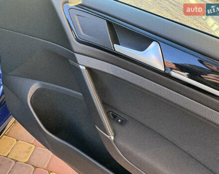 Синий Фольксваген Гольф, объемом двигателя 1.4 л и пробегом 77 тыс. км за 20777 $, фото 20 на Automoto.ua