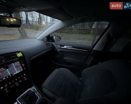 Синий Фольксваген Гольф, объемом двигателя 1.4 л и пробегом 87 тыс. км за 21300 $, фото 11 на Automoto.ua