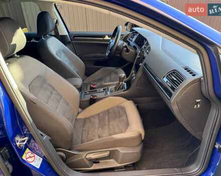 Синий Фольксваген Гольф, объемом двигателя 1.4 л и пробегом 77 тыс. км за 20777 $, фото 15 на Automoto.ua