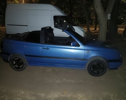 Синий Фольксваген Гольф, объемом двигателя 1.8 л и пробегом 130 тыс. км за 3000 $, фото 3 на Automoto.ua