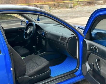 Синий Фольксваген Гольф, объемом двигателя 1.4 л и пробегом 236 тыс. км за 2750 $, фото 7 на Automoto.ua