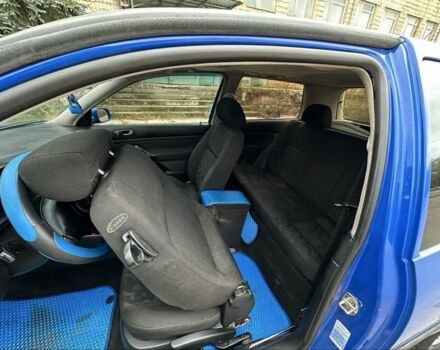 Синий Фольксваген Гольф, объемом двигателя 1.4 л и пробегом 236 тыс. км за 2750 $, фото 9 на Automoto.ua