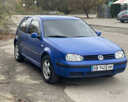 Синий Фольксваген Гольф, объемом двигателя 1.4 л и пробегом 236 тыс. км за 2750 $, фото 2 на Automoto.ua