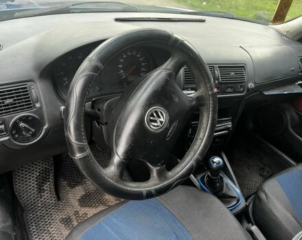 Синій Фольксваген Гольф, об'ємом двигуна 1.4 л та пробігом 430 тис. км за 3400 $, фото 10 на Automoto.ua