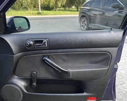 Синий Фольксваген Гольф, объемом двигателя 1.4 л и пробегом 250 тыс. км за 3100 $, фото 15 на Automoto.ua