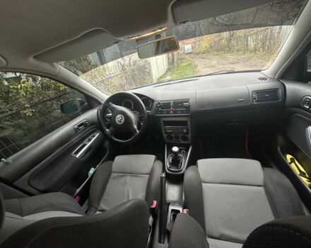 Синий Фольксваген Гольф, объемом двигателя 1.6 л и пробегом 235 тыс. км за 4350 $, фото 7 на Automoto.ua