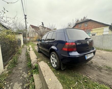 Синий Фольксваген Гольф, объемом двигателя 1.6 л и пробегом 235 тыс. км за 4350 $, фото 3 на Automoto.ua