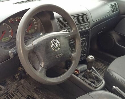 Синий Фольксваген Гольф, объемом двигателя 1.4 л и пробегом 260 тыс. км за 4199 $, фото 6 на Automoto.ua