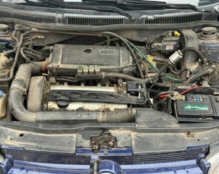 Синий Фольксваген Гольф, объемом двигателя 1.4 л и пробегом 3 тыс. км за 3900 $, фото 6 на Automoto.ua